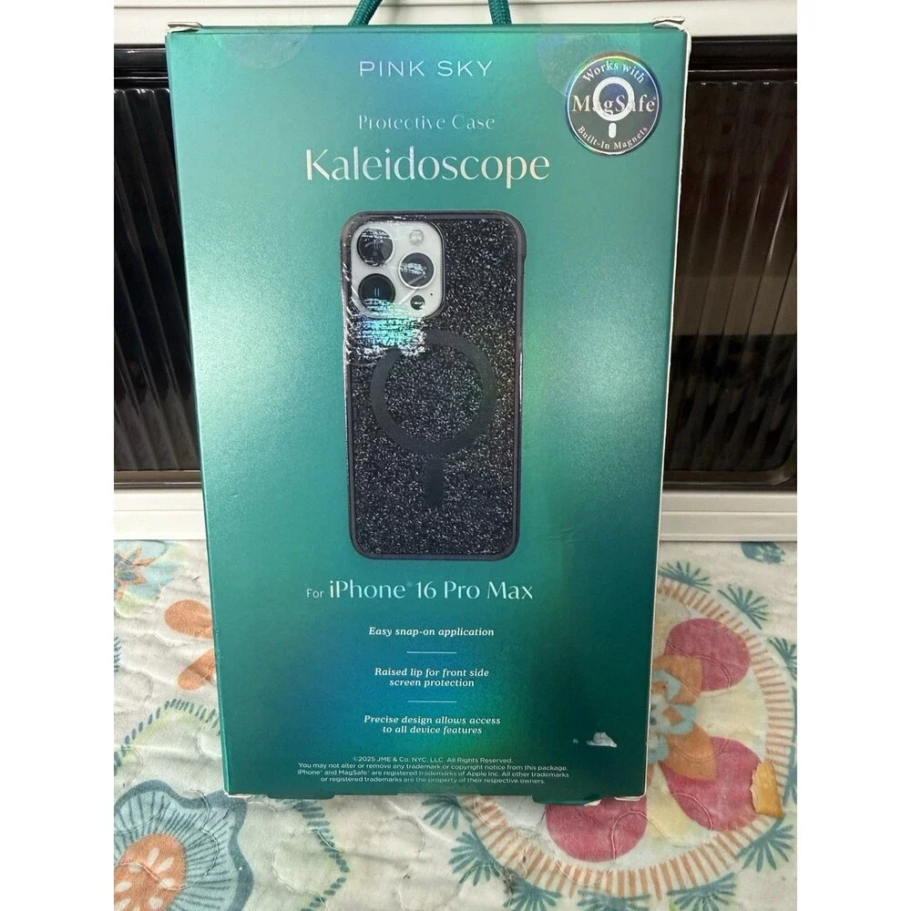 Pink Sky KALEIDOSCOPE Black Crystal mag safe iPhone 16 Pro Max Phone Case